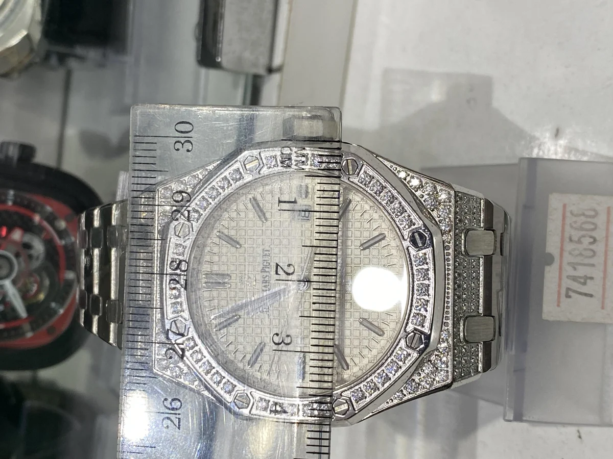 patek philippe vs rolex comparison detailed comparison - luxury timepiece