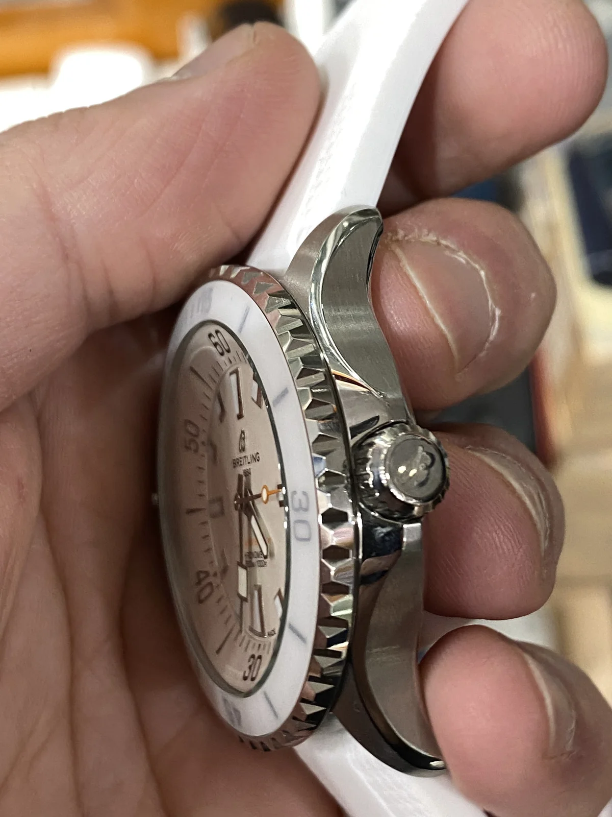 breitling navitimer in depth review 2 - luxury timepiece