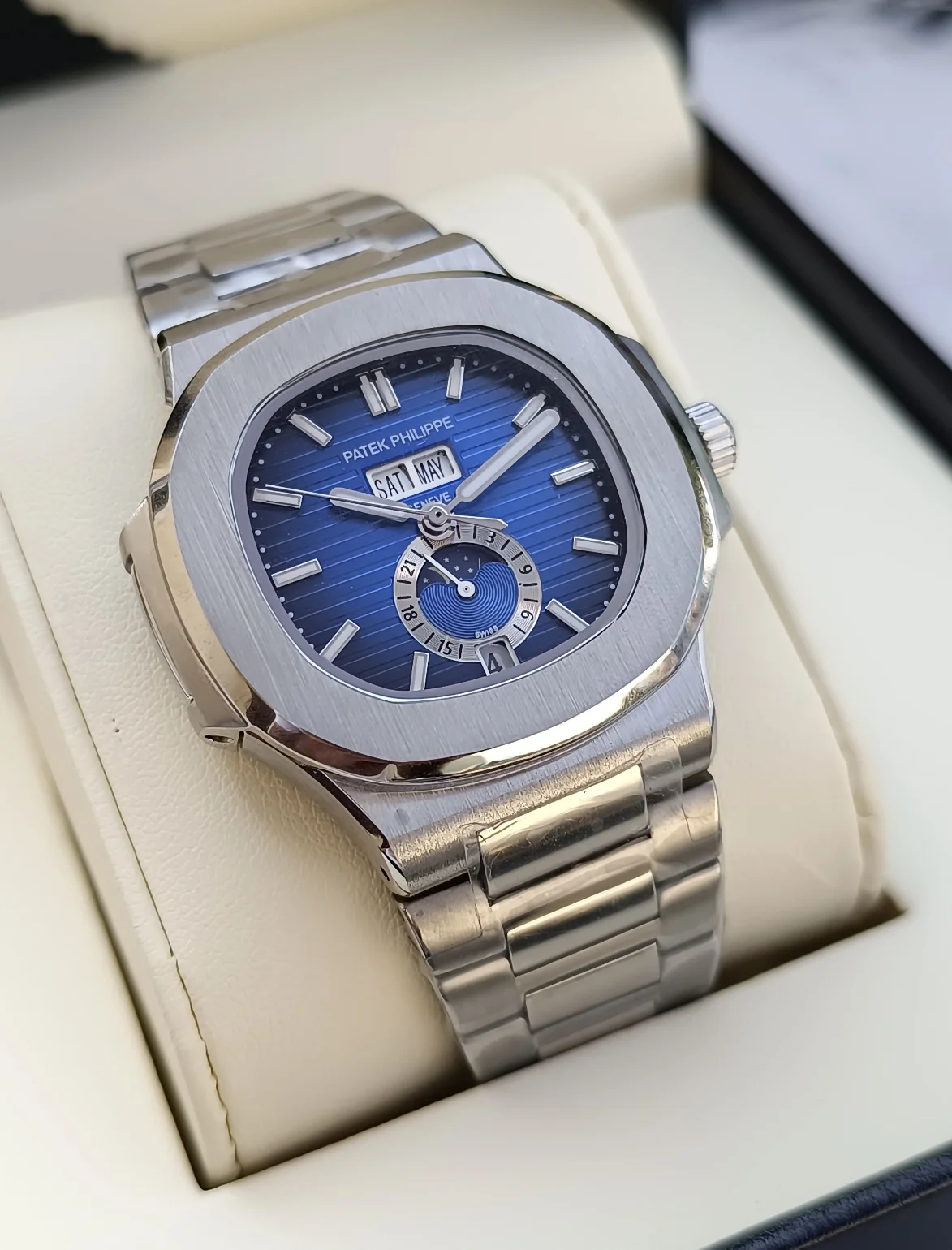 patek philippe calatrava buying complete guide 3