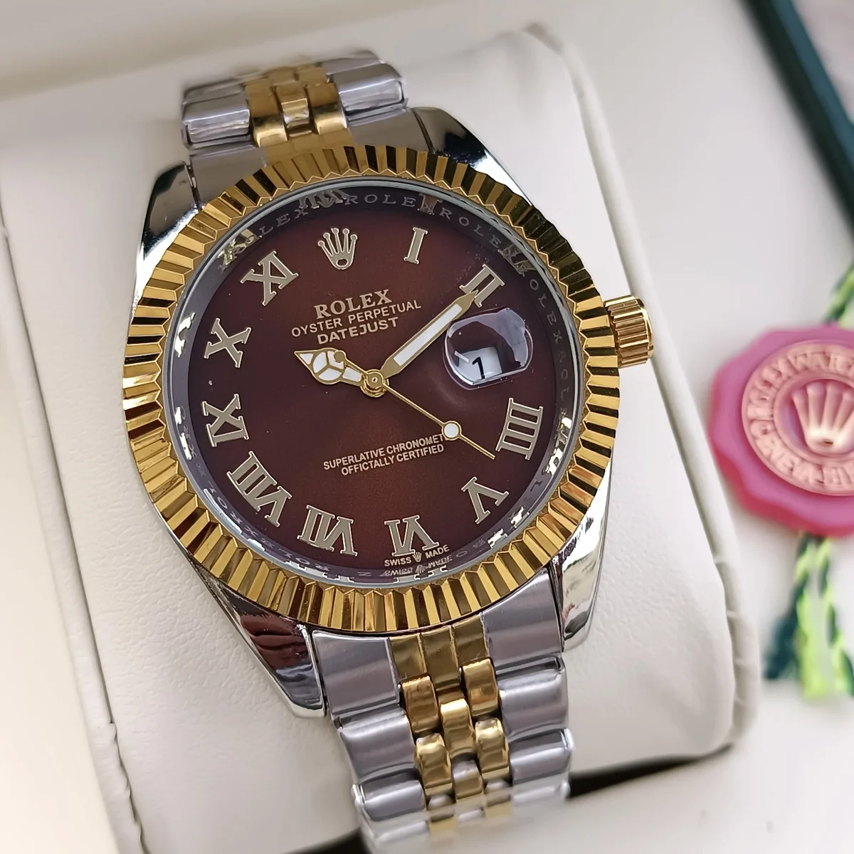 automatic vs quartz watches detailed comparison - luxury timepiece