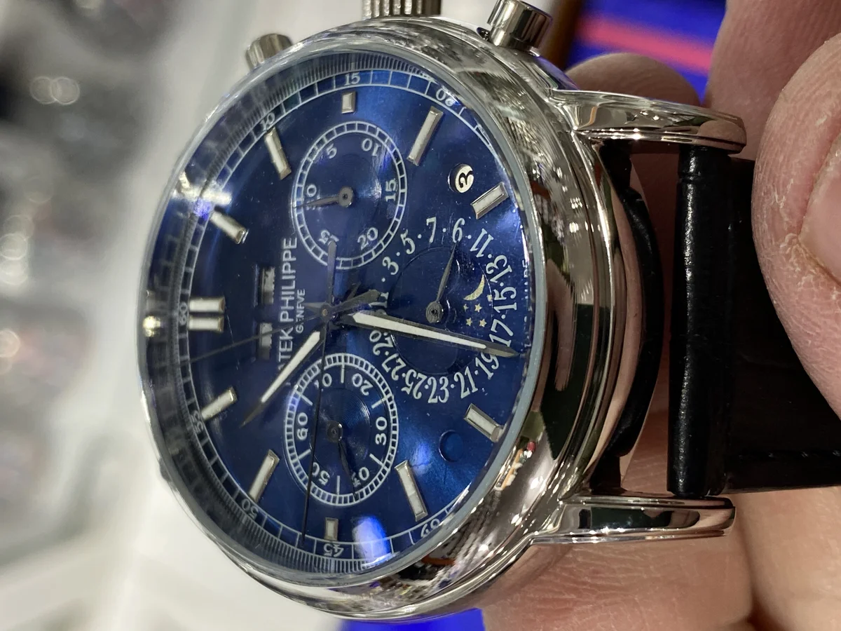 patek philippe nautilus 5711 in depth review 3