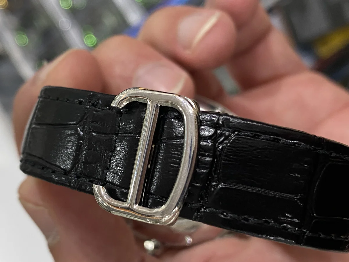 cartier panthere watch in depth review 3 - luxury timepiece