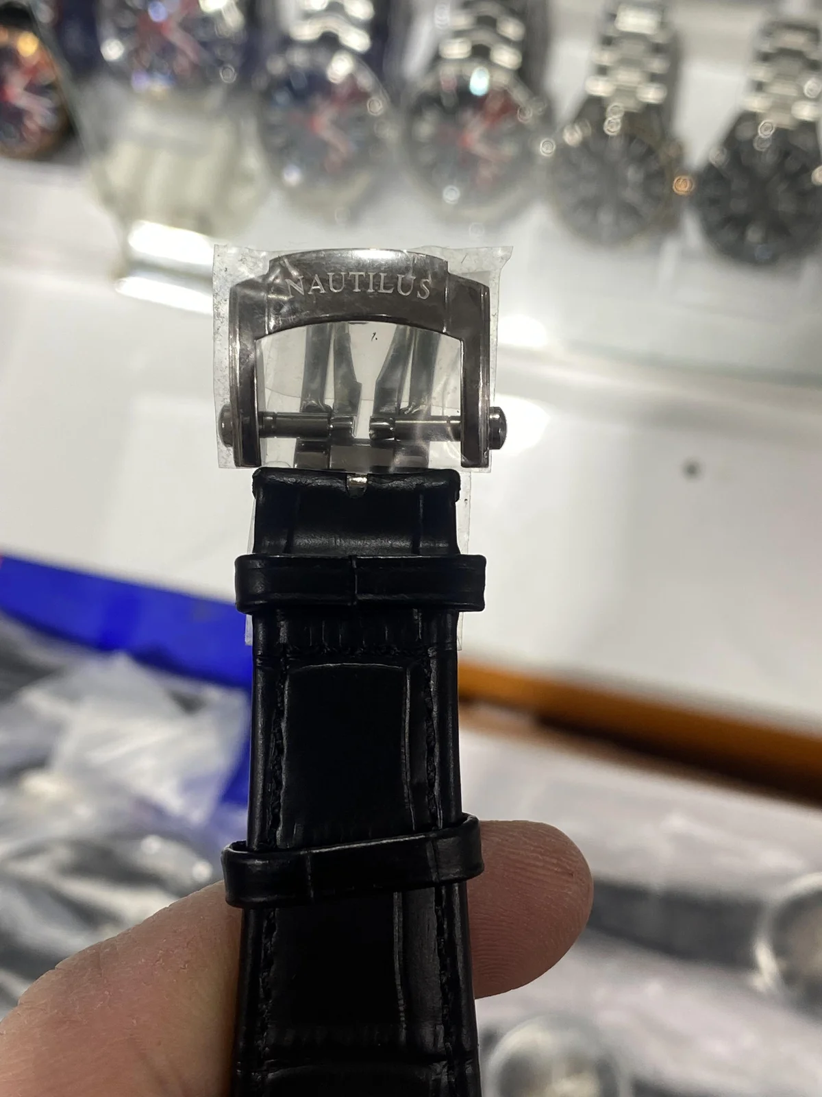 1960s Luxury Watch Collecting - detail