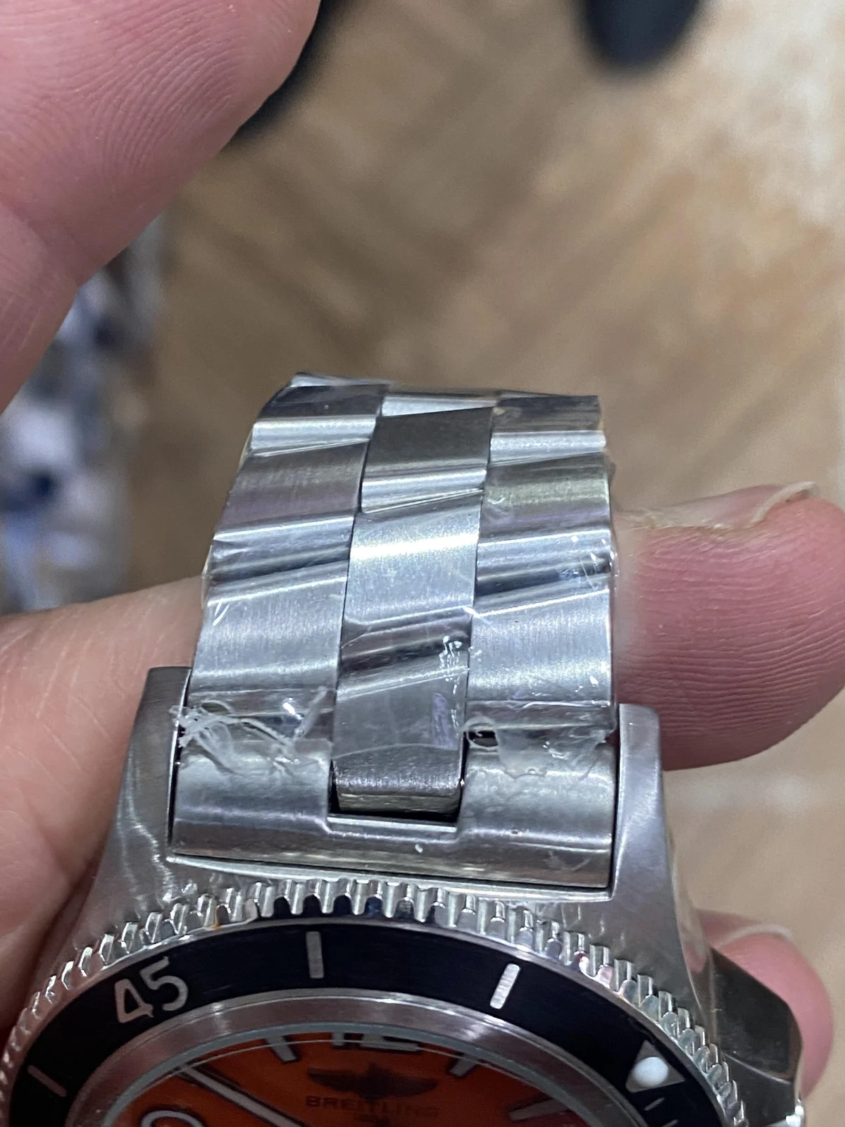 Breitling Superocean Guide - detail