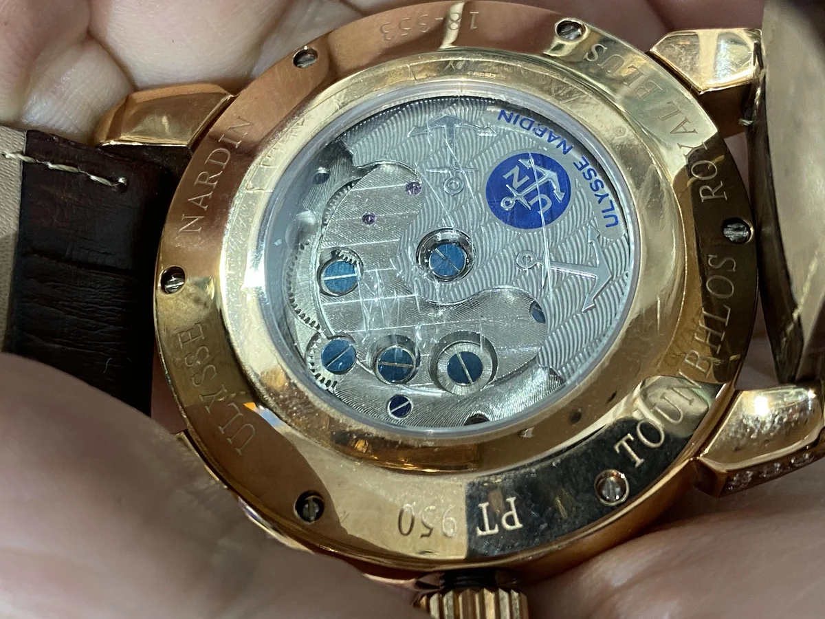 Ulysse Nardin Diver Chronometer - detail