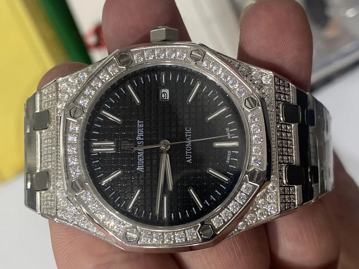 AP Royal Oak Extra Thin - detail