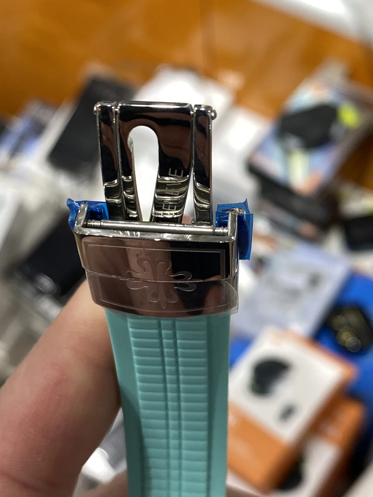 Best Watches for Business Men - detail