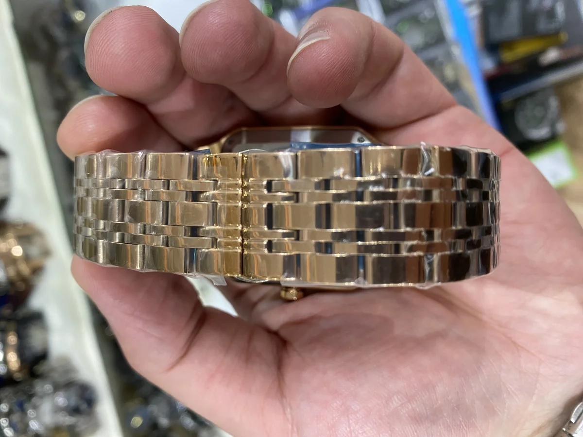 Cartier Ballon Bleu Review - detail