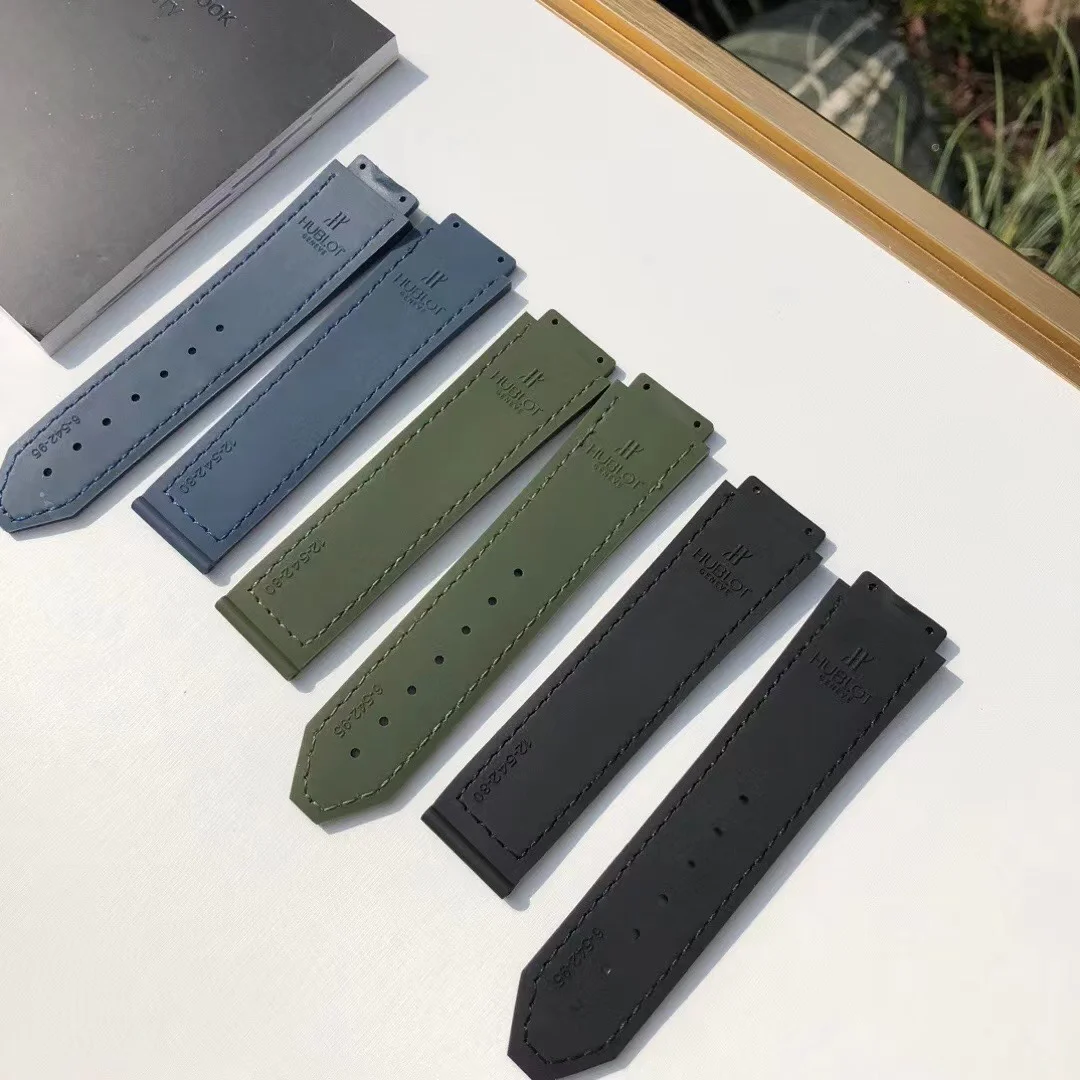 Omega Seamaster 007 Edition - detail